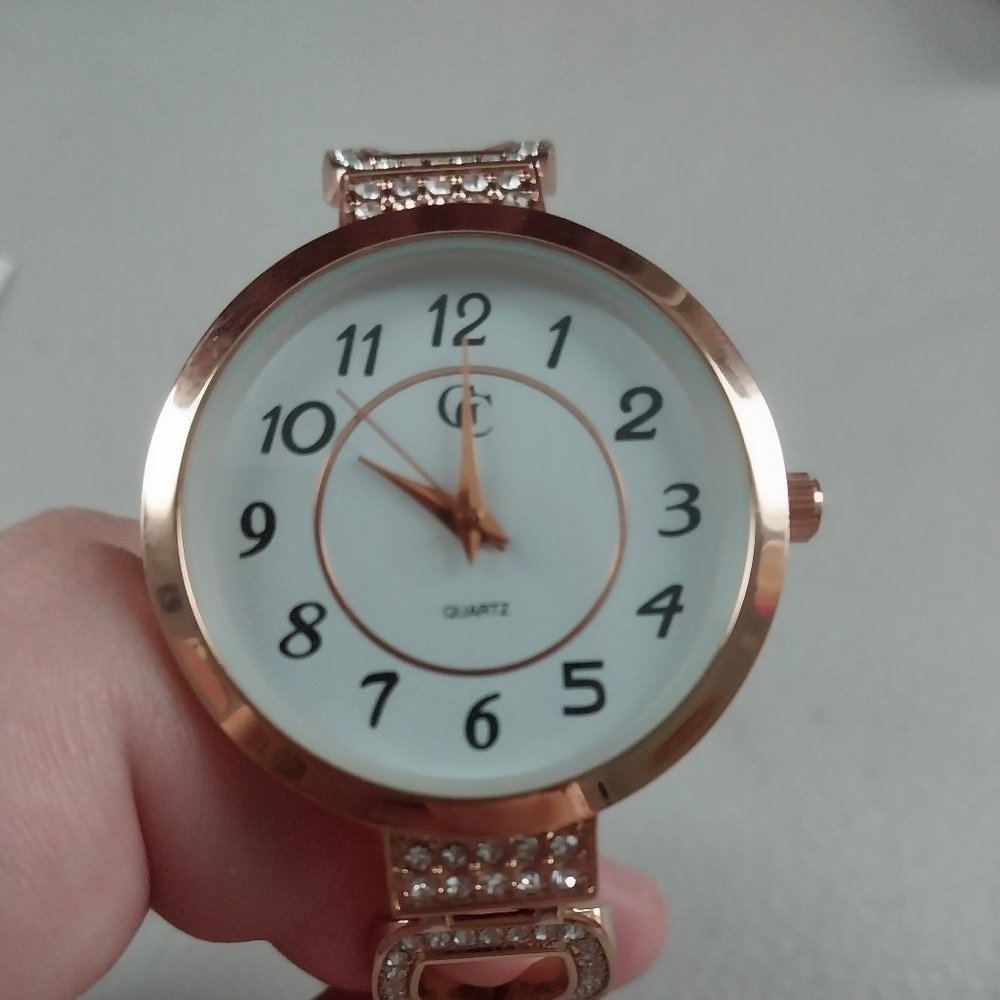 CC Quartz Movement Analog Women's Watch - Rose Gold - Battery Required